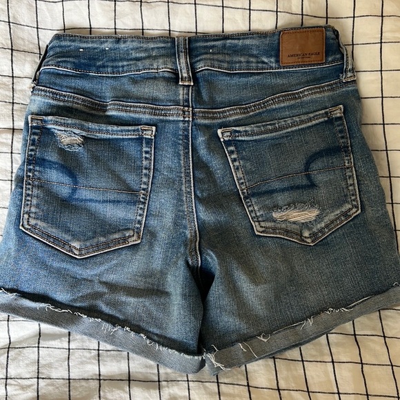 American Eagle Shorts - Picture 4 of 4